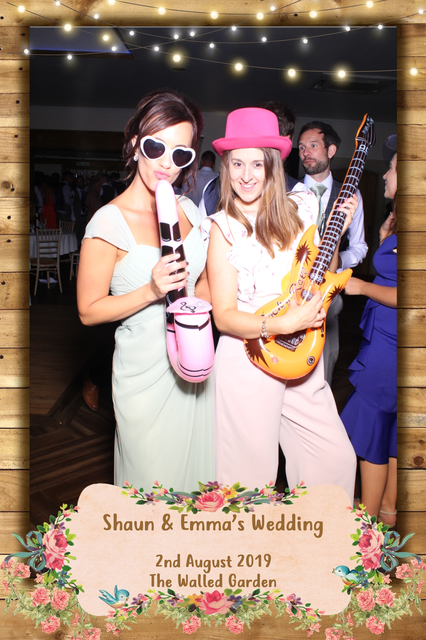 Shaun and Emma's Wedding | View more photos from the event at images.mobile-photo-booth.com/u/MobilePhotoBoothUK/Shaun-and-Emmas-Wedding